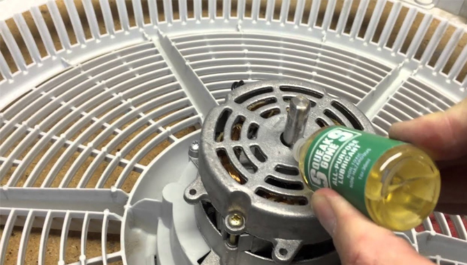 How to Lubricate an Oscillating Fan Motor