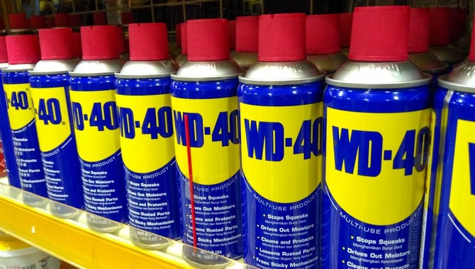 Silicone Spray Vs WD 40 Differences: Which Lubricant is best?
