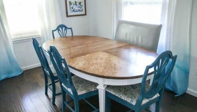 Steps on Sealing a Kitchen Table With Polyurethane