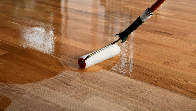 Which Types of Applicators Are Best For Applying Water Based Polyurethane?