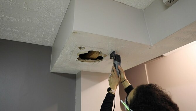 Can A Hole In A Ceiling Be Repaired