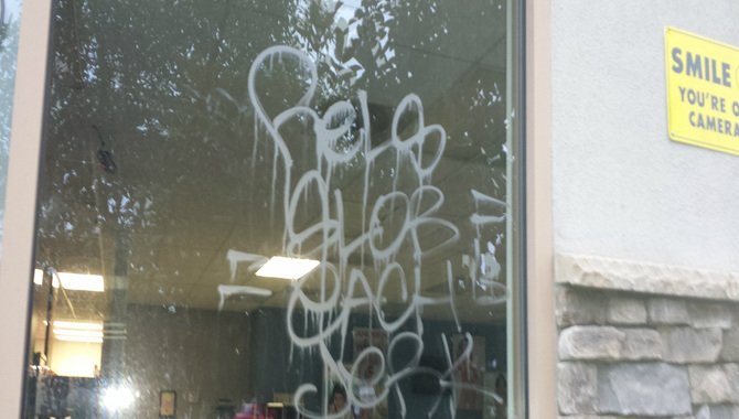 Remove Graffiti From Glass.