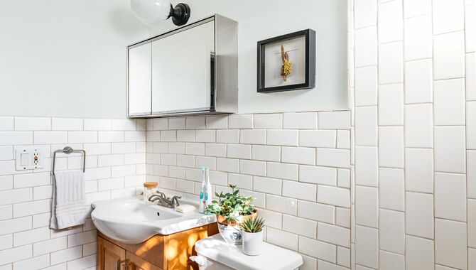 Can You Paint Laminate Bathroom Walls?