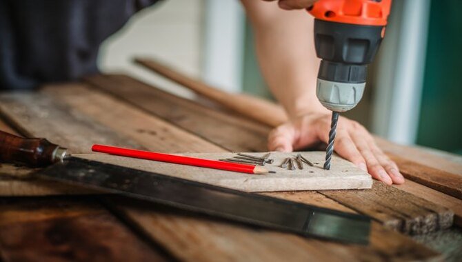 5 Simple Steps To Drill Long Straight Holes In Wood