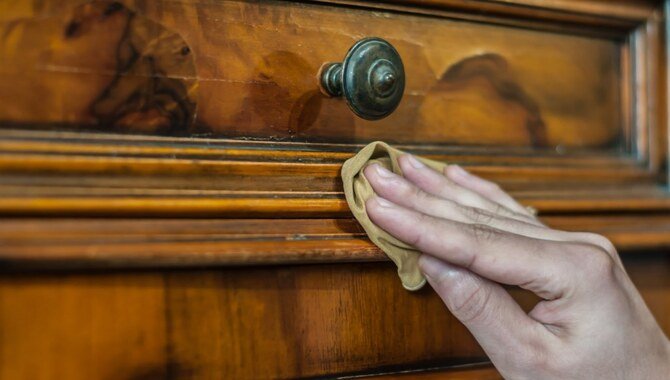 Tips For Avoiding Gouges In Wood Furniture