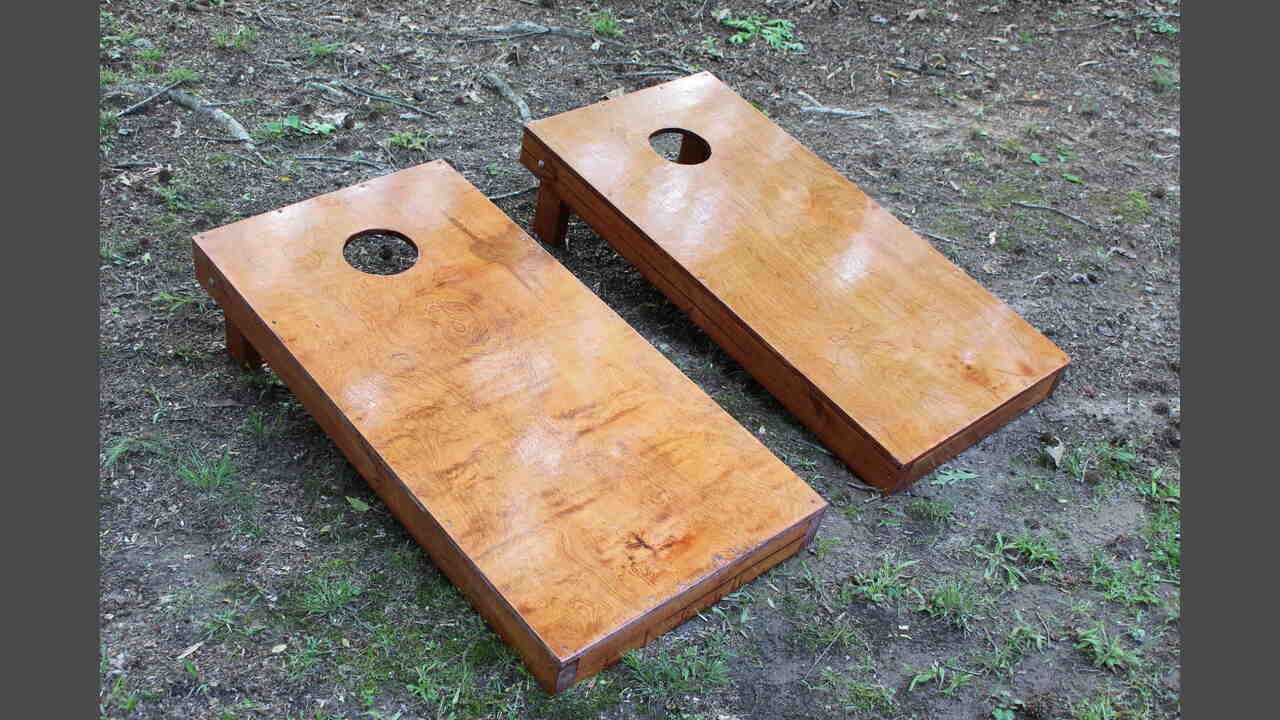 10 Best Finishes For Cornhole Boards