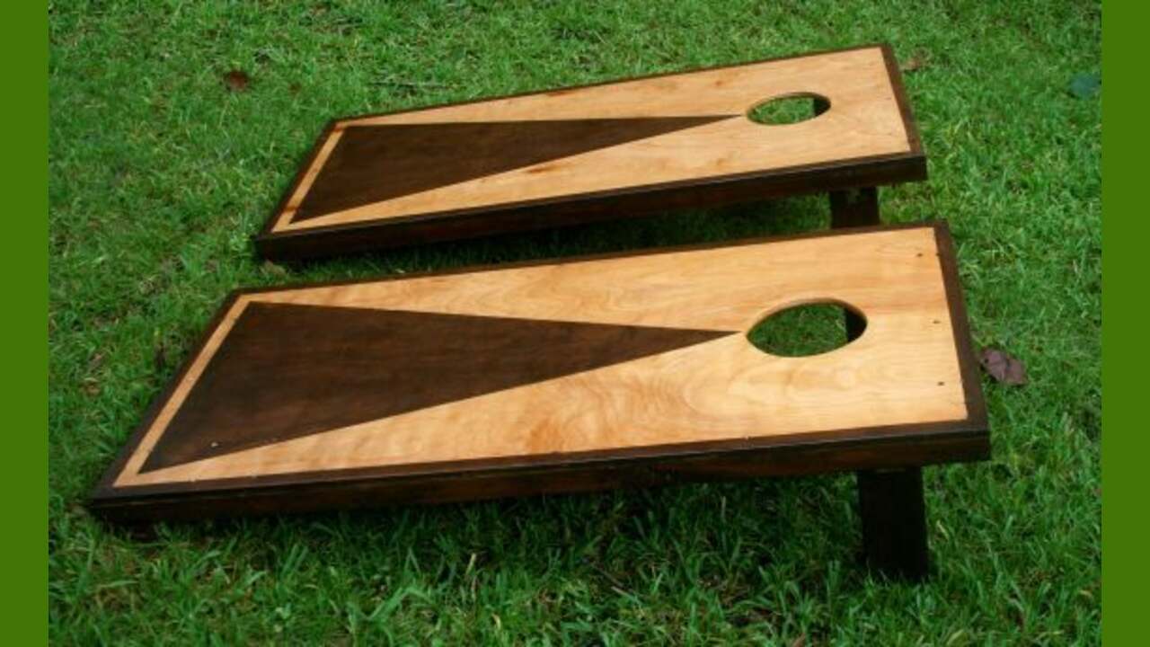 Buying Guide-Best Finishes For Cornhole Boards.