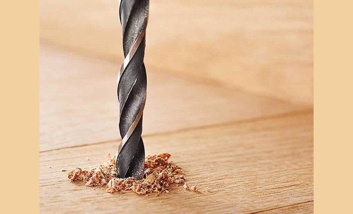How To Drill Long Straight Holes In Wood: 5 Simple Steps