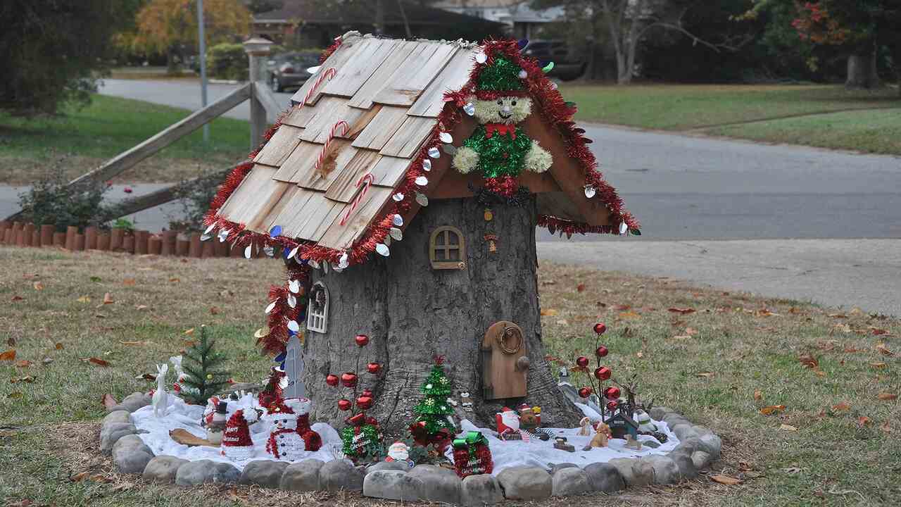 7 Steps To Make A Fairy House From A Tree Stump